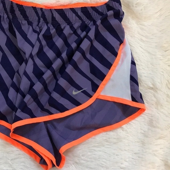 Nike Drifit Shorts - Picture 2 of 6